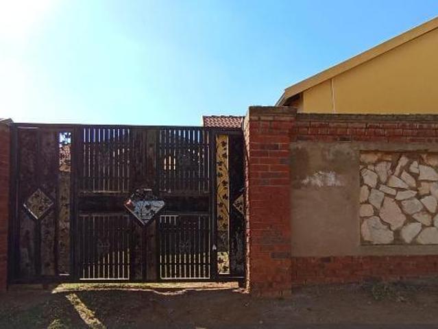 House for sale in Nooitgedacht, Gauteng