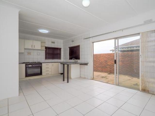 House for sale in Tongaat Beach, Kwazulu-natal