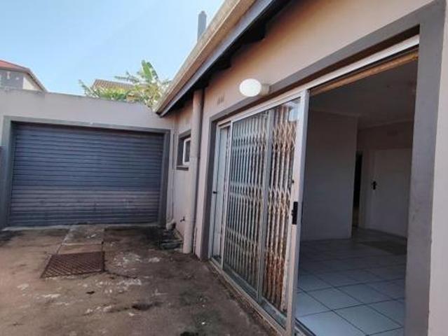 House for sale in Tongaat Beach, Kwazulu-natal