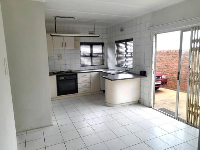 House for sale in Tongaat Beach, Kwazulu-natal
