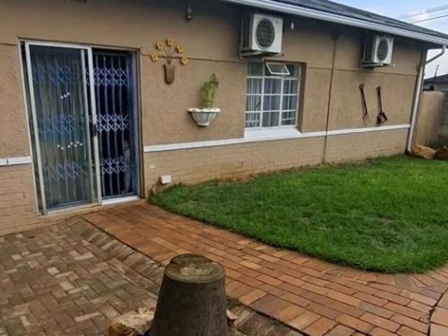 House for sale in Ekurhuleni, Gauteng