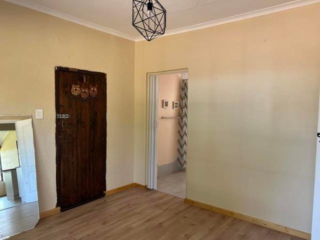 House for rent in Seaview, Kwazulu-natal