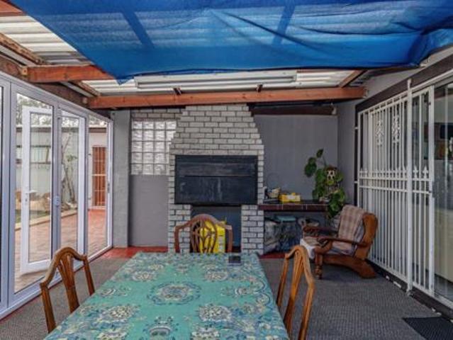House for sale in Cape Town, Western Cape