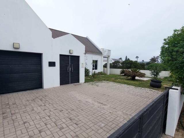 House for sale in West Coast, Britannia Bay