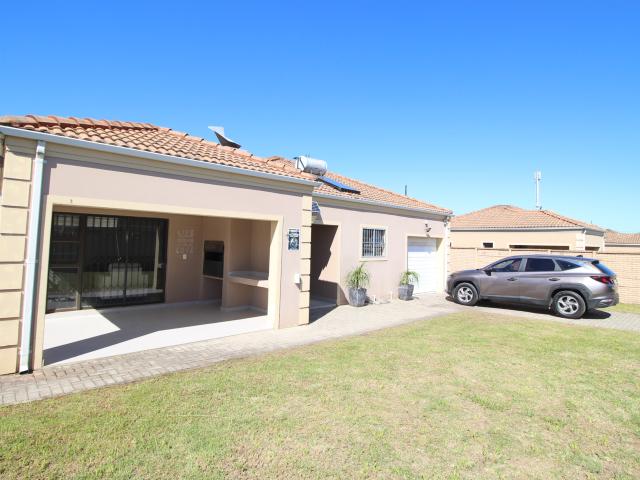 House for sale in East London, Eastern Cape