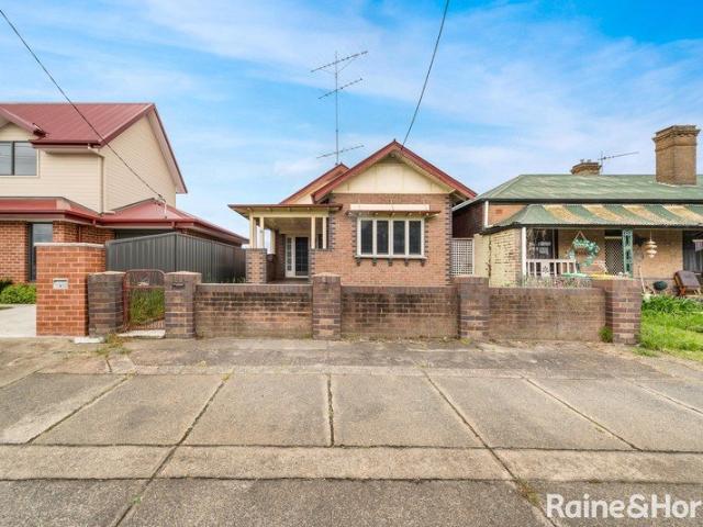 House for rent in Brisbane Grove, New South Wales