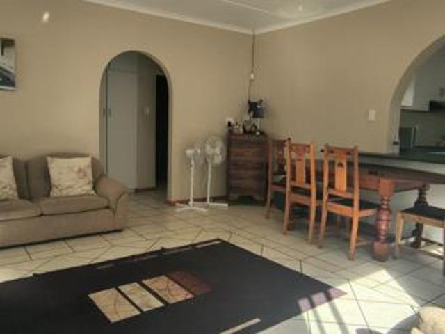 House for rent in Graaff Reinet, Eastern Cape