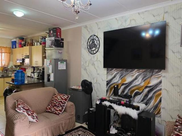 House for sale in Makhanda, Makana Local Municipality
