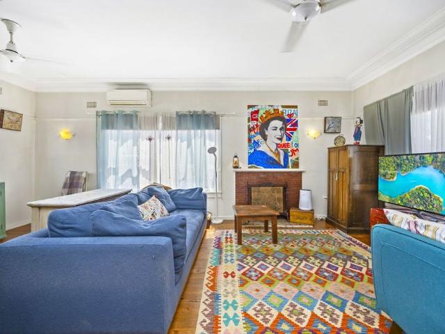 House for rent in Cabramatta, Sydney