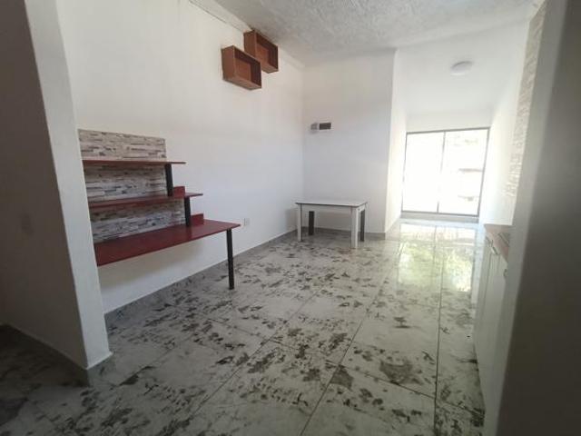 House for rent in Seaview, Kwazulu-natal