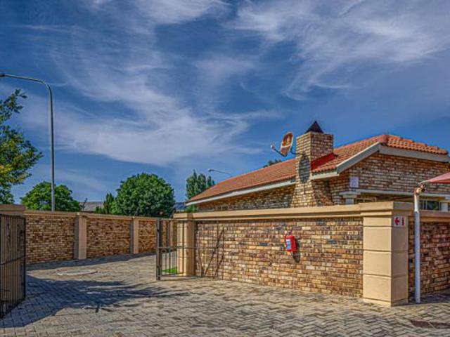 House for sale in Potchefstroom, Tlokwe Local Municipality