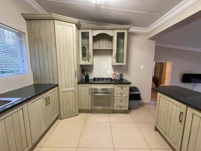 House for rent in Waterkloof, Gauteng