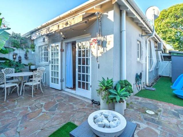 House for sale in Cape Town, Western Cape