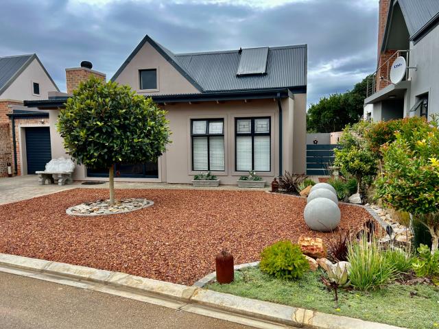 House for sale in Groot Brak Rivier, Western Cape