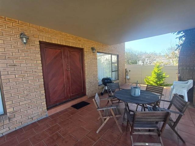 House for sale in Groot Brak Rivier, Western Cape
