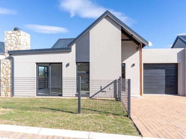 House for sale in Groot Brak Rivier, Western Cape
