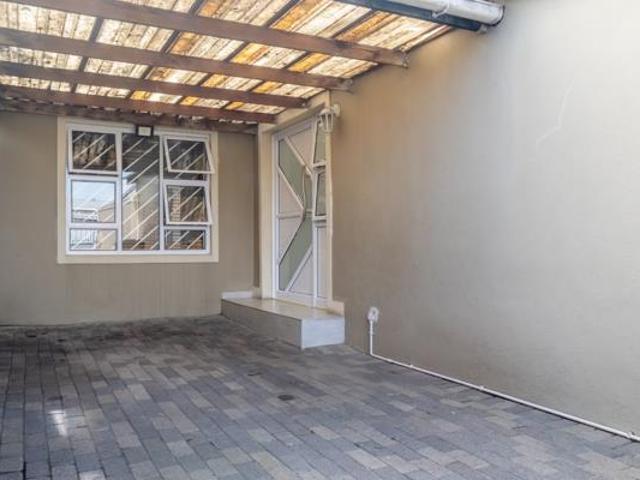 House for sale in Cape Town, Western Cape