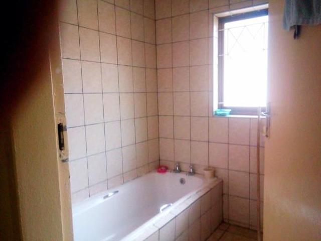 House for sale in Ugu District Municipality, Kwazulu-natal