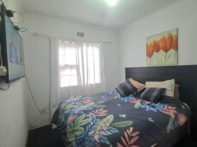 House for sale in Cape Town, Western Cape