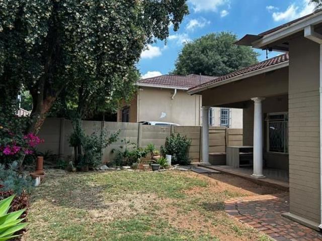 House for rent in Vosloorus, Gauteng