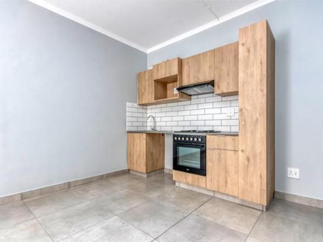 House for rent in Vosloorus, Gauteng