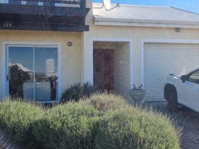 House for rent in Cape St Francis, Eastern Cape