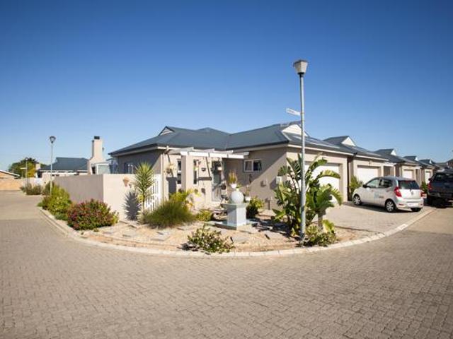 House for sale in Cape Town, Western Cape