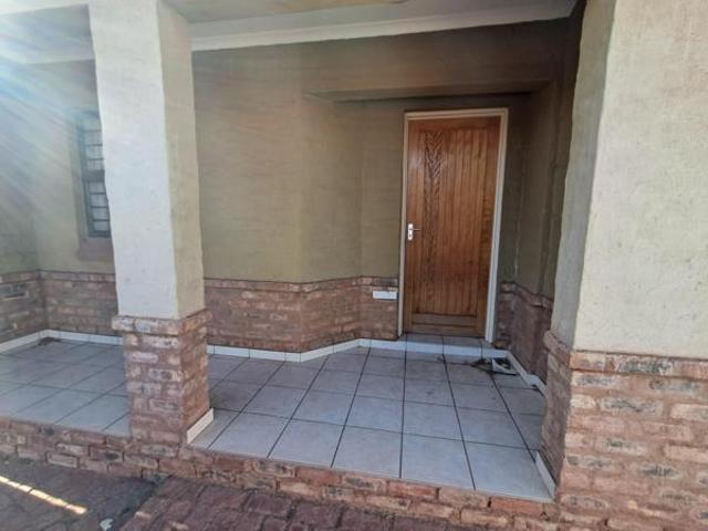 House for sale in Kgalagadi, Northern Cape