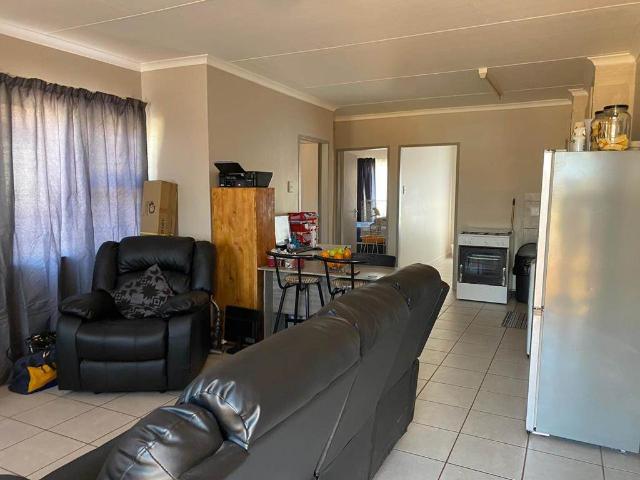House for sale in Kgalagadi, Northern Cape