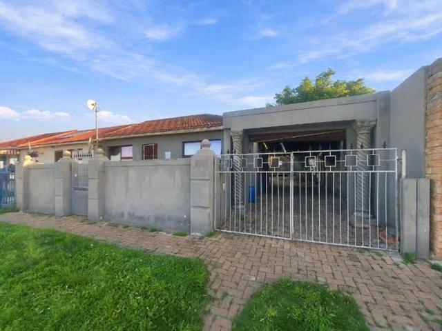 House for sale in Nelson Mandela Bay Ward 18, Nelson Mandela Bay Metropolitan Municipality