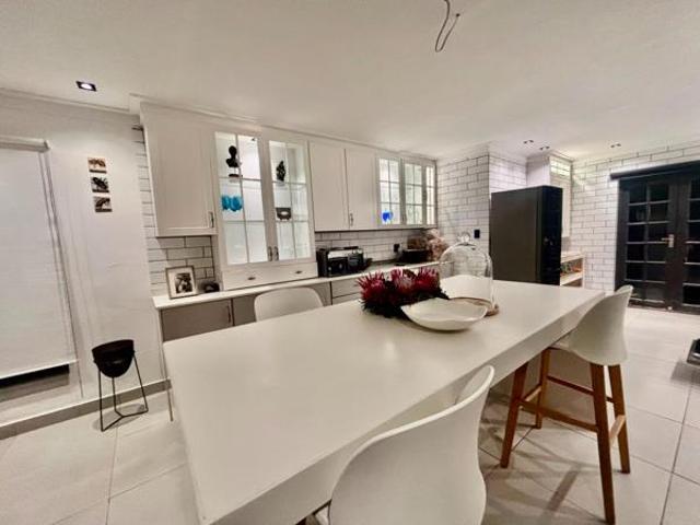 House for rent in Waterkloof, Gauteng