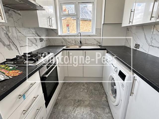 House for rent in Royal Borough of Kingston upon Thames, Greater London