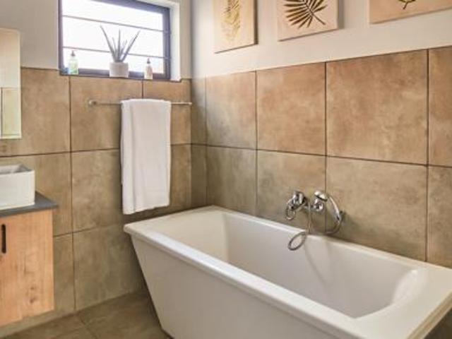 House for rent in Vosloorus, Gauteng