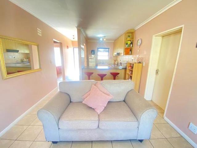 House for sale in Cape Town, Western Cape