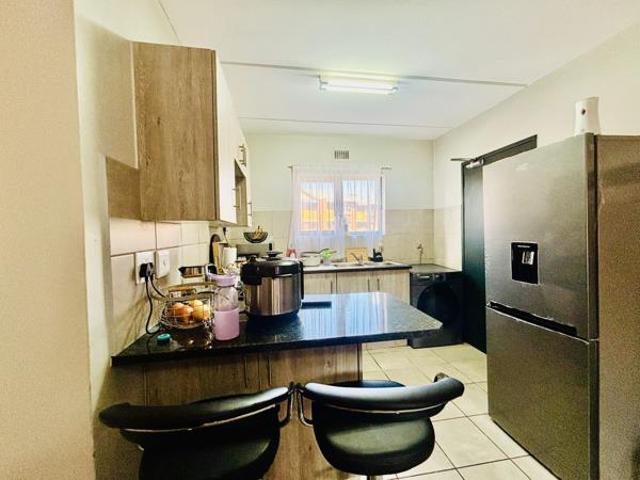 House for rent in Waterkloof, Gauteng
