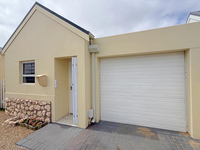 House for rent in Langebaan, Saldanha Bay Local Municipality