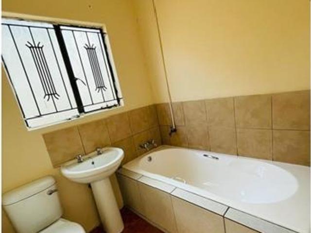 House for sale in Vosloorus, Gauteng
