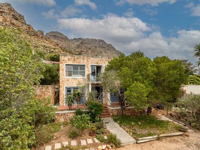 House for sale in Cape Town, Western Cape