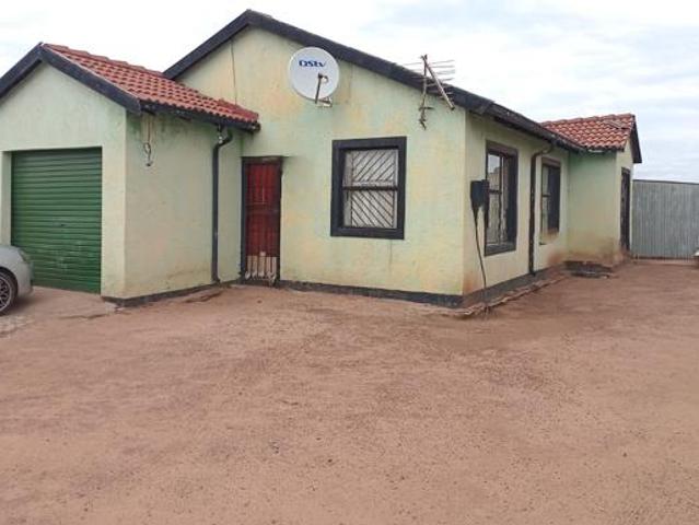 House for sale in Vosloorus, Gauteng