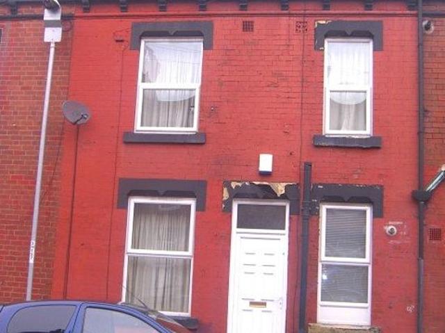 House for rent in Hyde Park, West Yorkshire