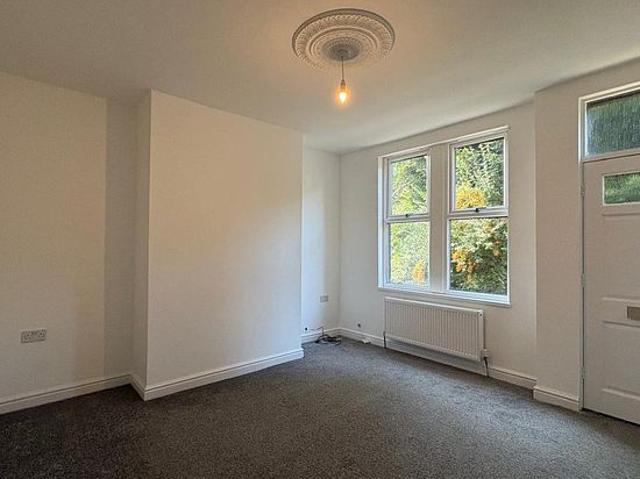 House for rent in Hill Top, Leeds