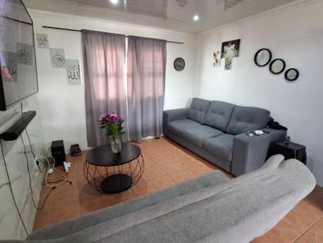 House for sale in Cape Town, Western Cape