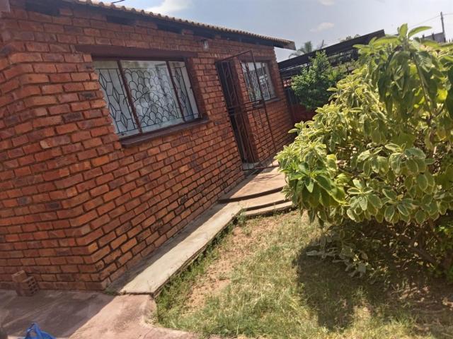 House for sale in Hartbeespoort Dam Nature Reserve, North West