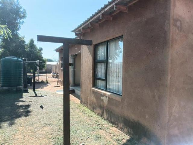 House for sale in Hartbeespoort Dam Nature Reserve, North West