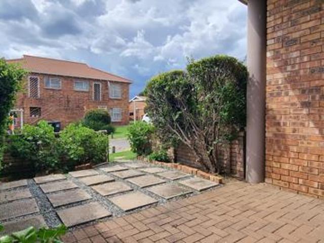 House for rent in Vosloorus, Gauteng