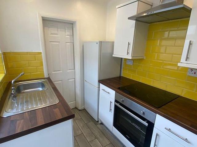 House for rent in Kensington, Calderstones
