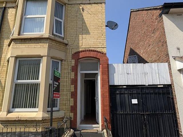 House for rent in Kensington, Calderstones