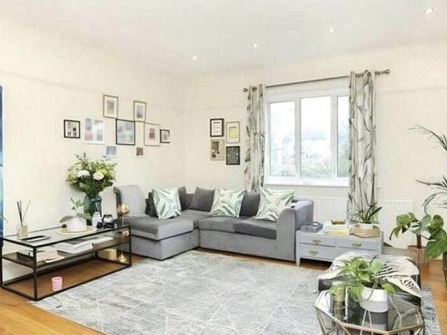 House for rent in London Borough of Lewisham, Ladywell