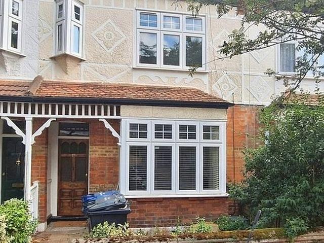 House for rent in London Borough of Ealing, Greater London