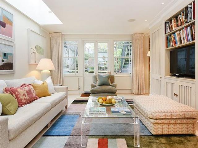 House for rent in Belgravia, Greater London